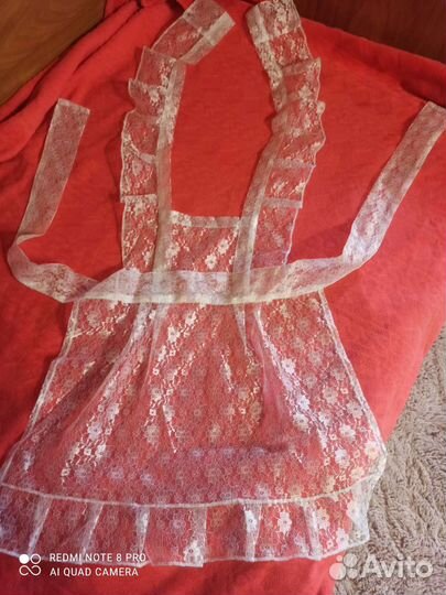 Белый школьный фартук