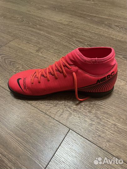 Футзалки nike mercurial
