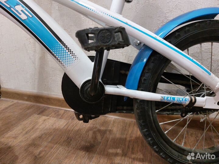 Детский велосипед бу 16