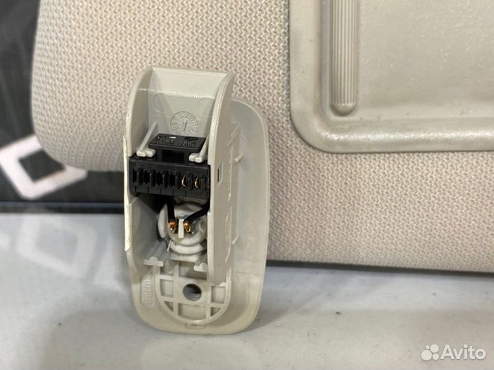 Козырек солнцезащитный Audi A6 C6 caja 2009