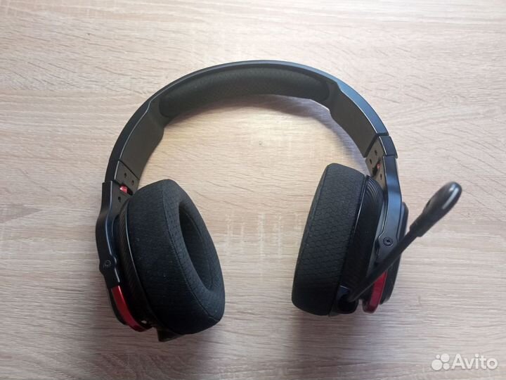 Беспроводные наушники bloody