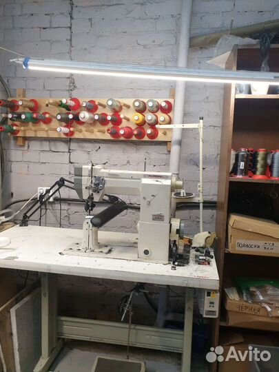 Колонковая швейная машина