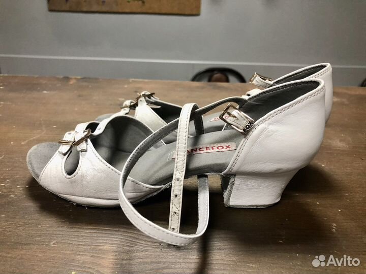 Туфли для бальных танцев