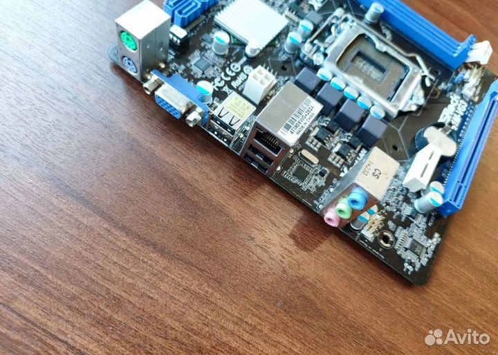 Плата Asrock H61M-VG3 (LGA 1155)