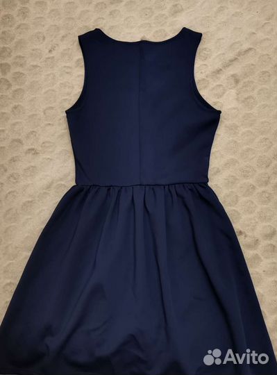 Платье stradivarius S