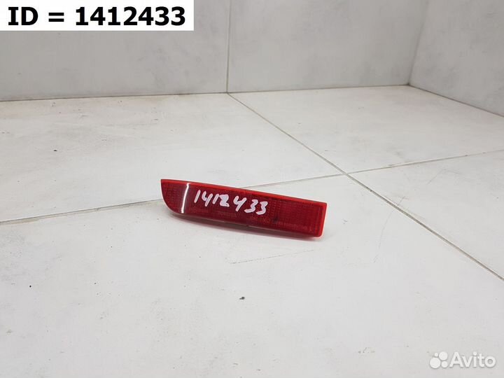 Светоотражатель катафот заднего бампера левый Toyo