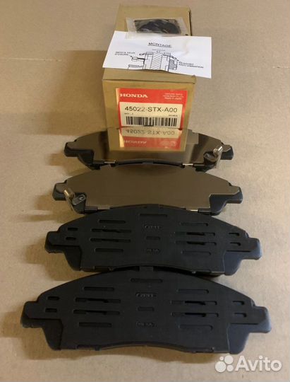 Колодки тормозные передн Honda Pilot 45022stxa00