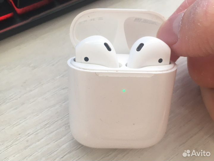 Беспроводные наушники