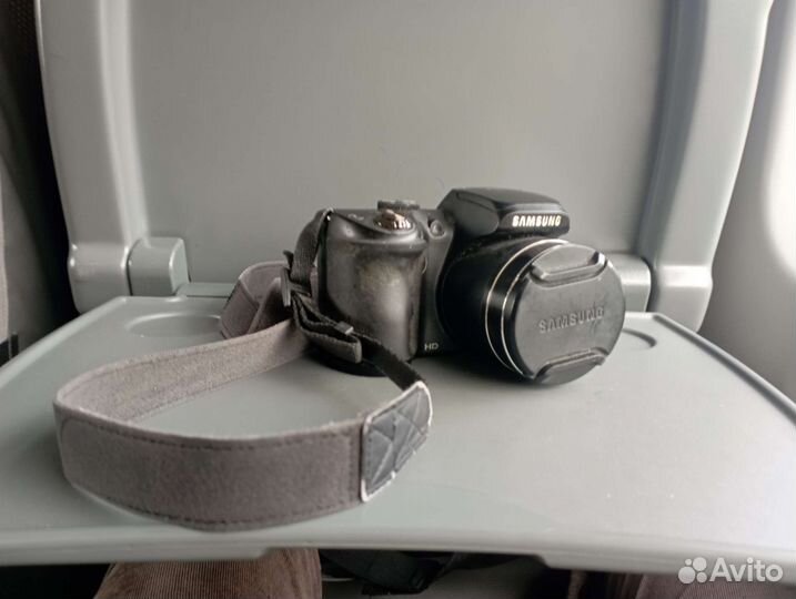 Зеркальный фотоаппарат