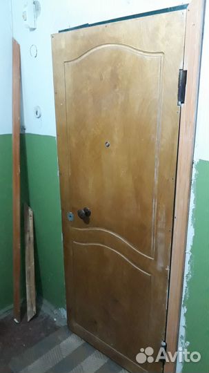 Дверь входная железная бу 850х2030