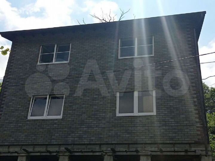 Дом 240 м² на участке 6,7 сот.