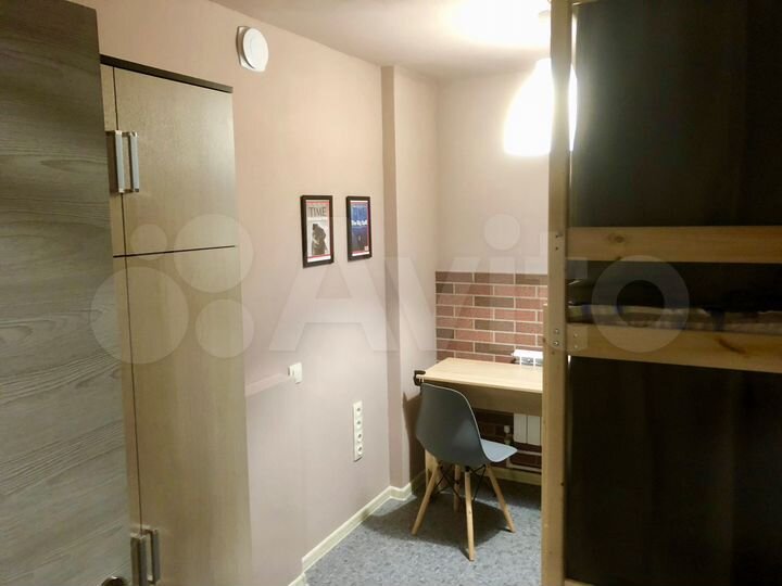 Комната 8,5 м² в 6-к., 1/7 эт.