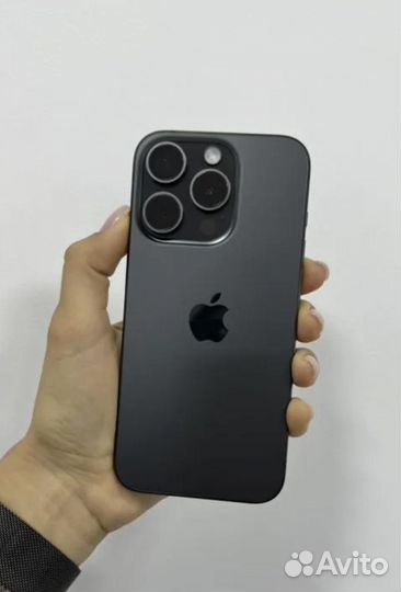 iPhone 15 Pro, 256 ГБ