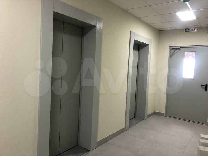 2-к. квартира, 70,8 м², 7/25 эт.