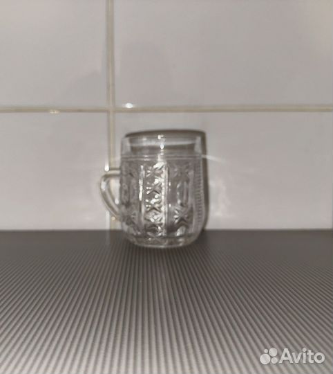 Хрустальные рюмки