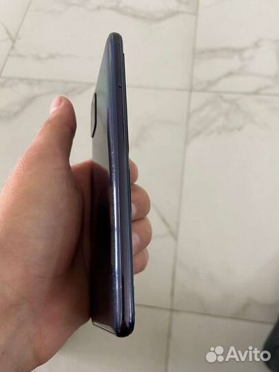 Телефон Samsung а31