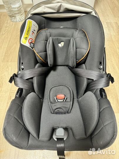 Автолюлька с базой isofix Joie