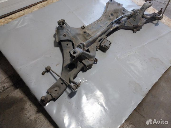 Подрамник передний Hyundai Ix35 хэтчбэк G4KD 2011