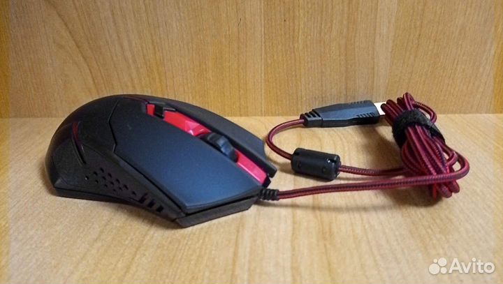 Игровая мышь и коврик Redragon