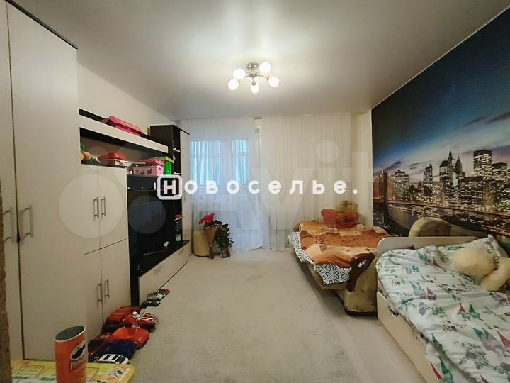 2-к. квартира, 69,5 м², 1/10 эт.