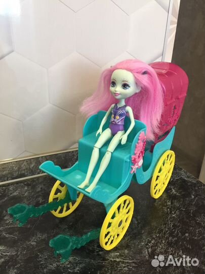 Кукла Энчантималс с каретой