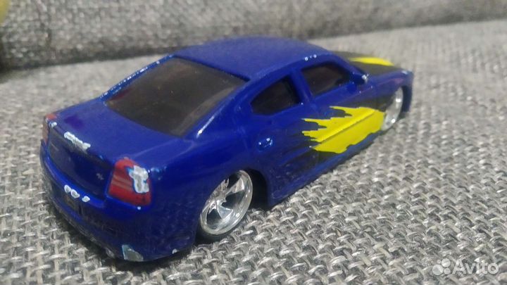 Модель автомобиля Додж бураго