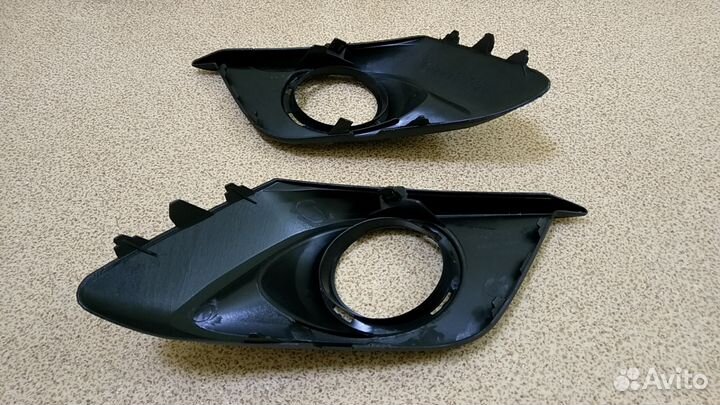 Ободок туманки mazda3 2013