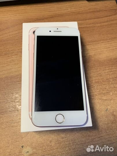 iPhone 7, 32 ГБ