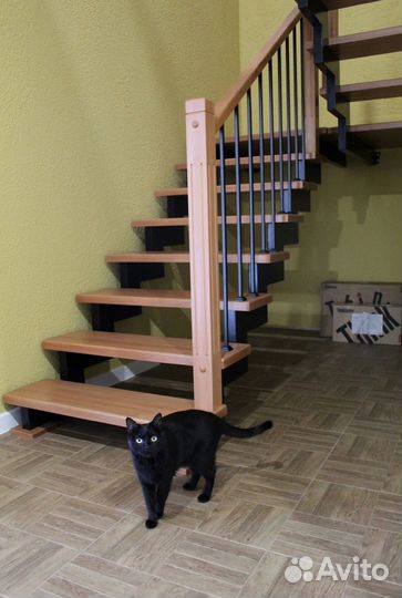 Лестница на второй этаж под ключ