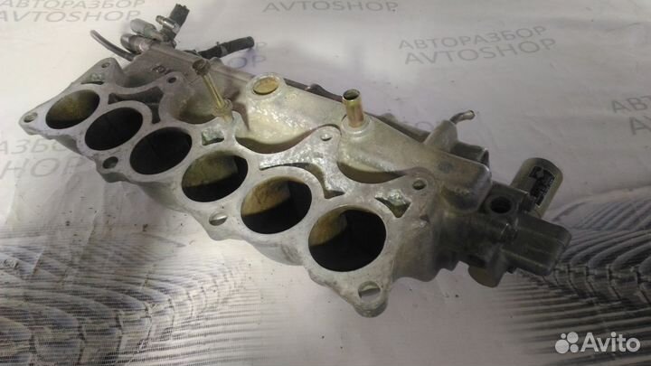 Клапан холостого хода Nissan Laurel C34 RB25DE