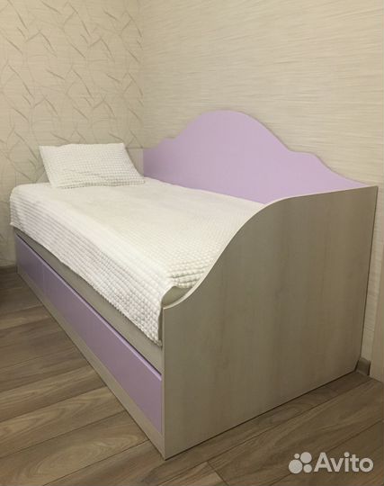 Кровать для девочки подростка