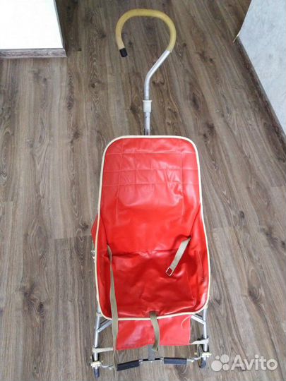 Продам коляску трость. Новое состояние