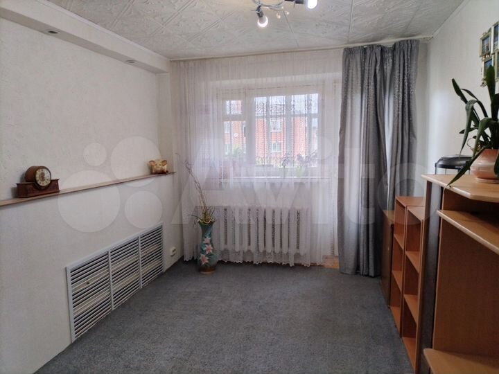 2-к. квартира, 47 м², 1/2 эт.