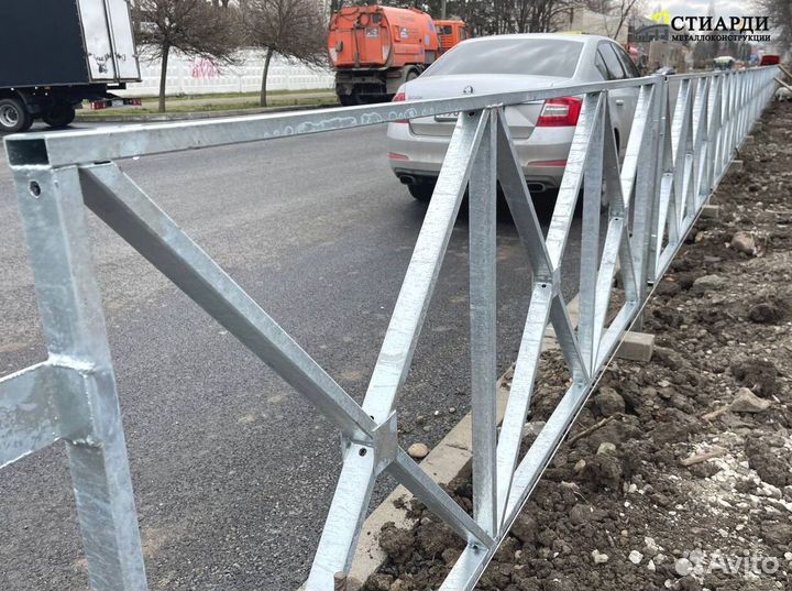 Пешеходное ограждение крест