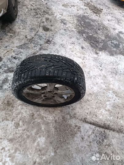 R16 Nokian Tyres Hakkapeliitta 7 255/55, PCD 5x114.3 DIA 14