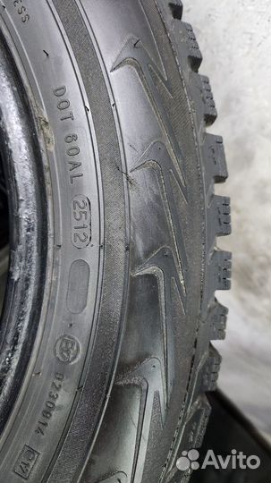 Nokian Tyres Hakkapeliitta 5 215/60 R16