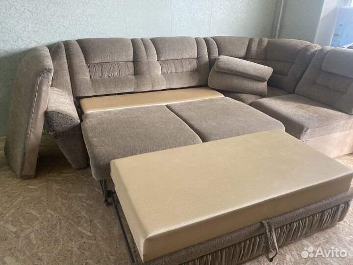 Угловой диван