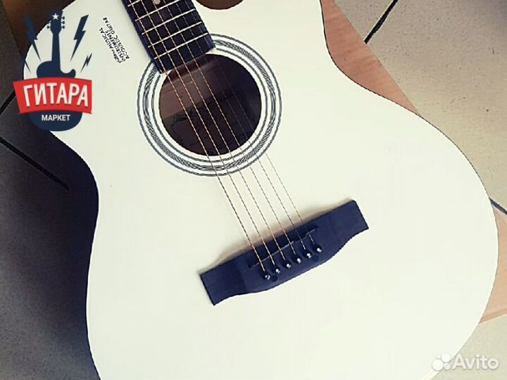Гитара акустическая новая