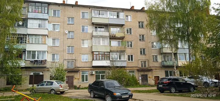 2-к. квартира, 44 м², 5/5 эт.
