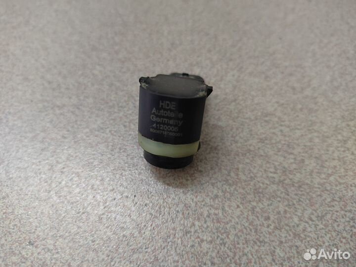 Датчик парковки задний Volvo S80 2006-2013