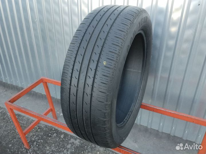 Goodyear EfficientGrip SUV 225/55 R19 102V