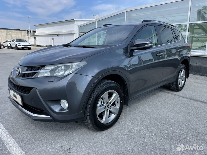 Toyota RAV4 2.5 AT, 2015, 146 308 км