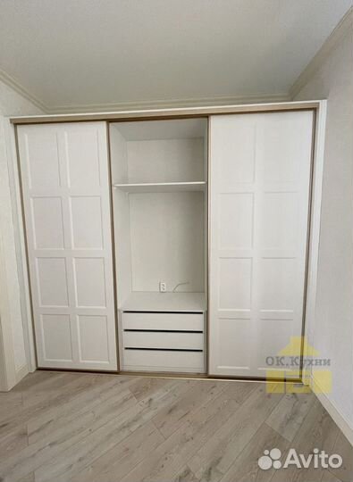 Черный шкаф
