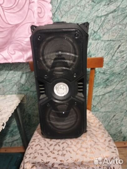 Музыкальная колонка