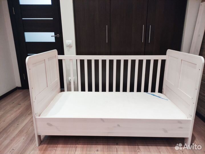 Детская кроватка трансформер массив