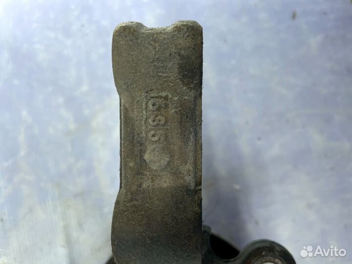 Кулак + ступица + датчик ABS Nissan Wingroad Y11