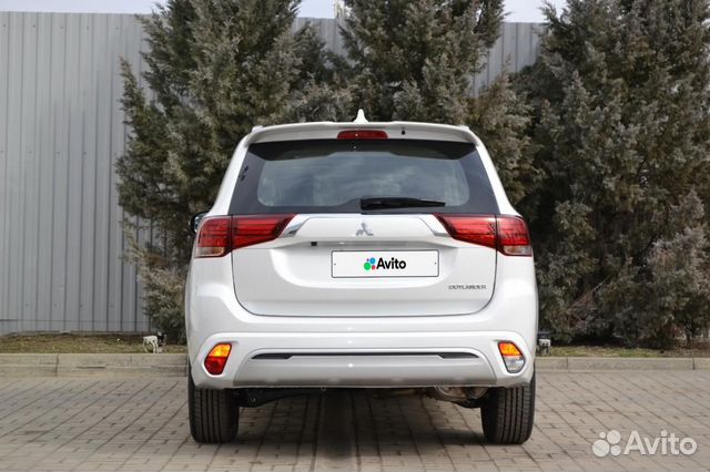 Mitsubishi Outlander 2.0 CVT, 2022, 109 км