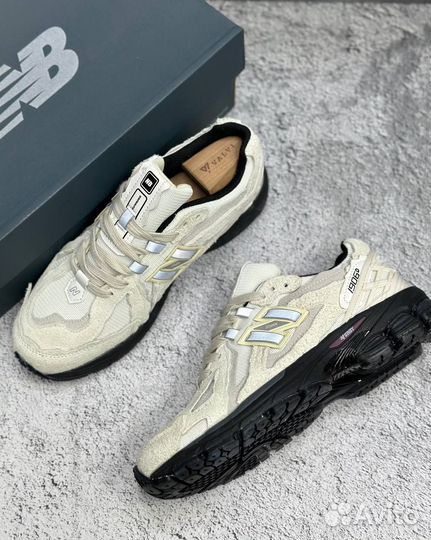 Кроссовки New Balance 1906D