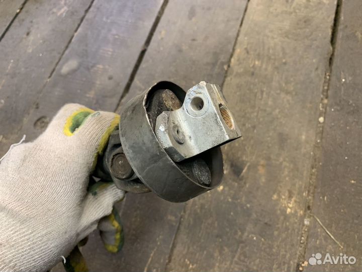 Mercedes w211 рулевой кардан нижний