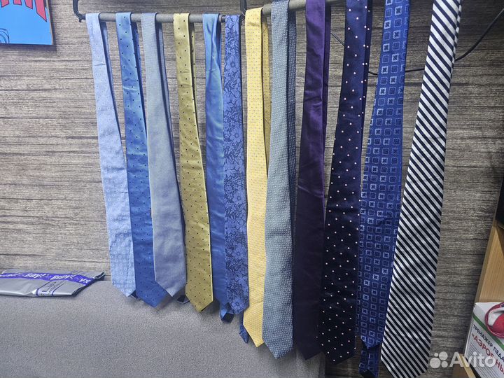 Галстуки Brooks Brothers